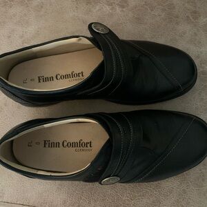 Finn Comfort women’s  Black Leather Shoes Size 41